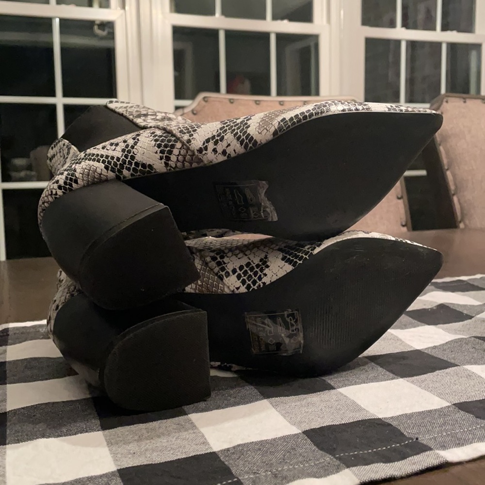 Python Booties - image 7